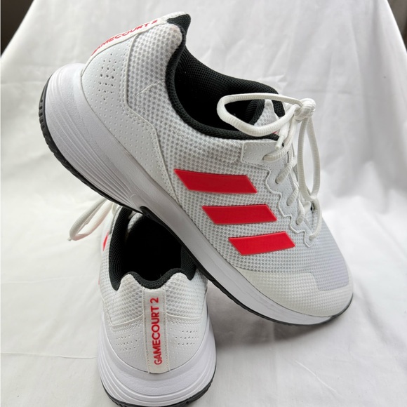 adidas White and Red Sneakers - Picture 2 of 8